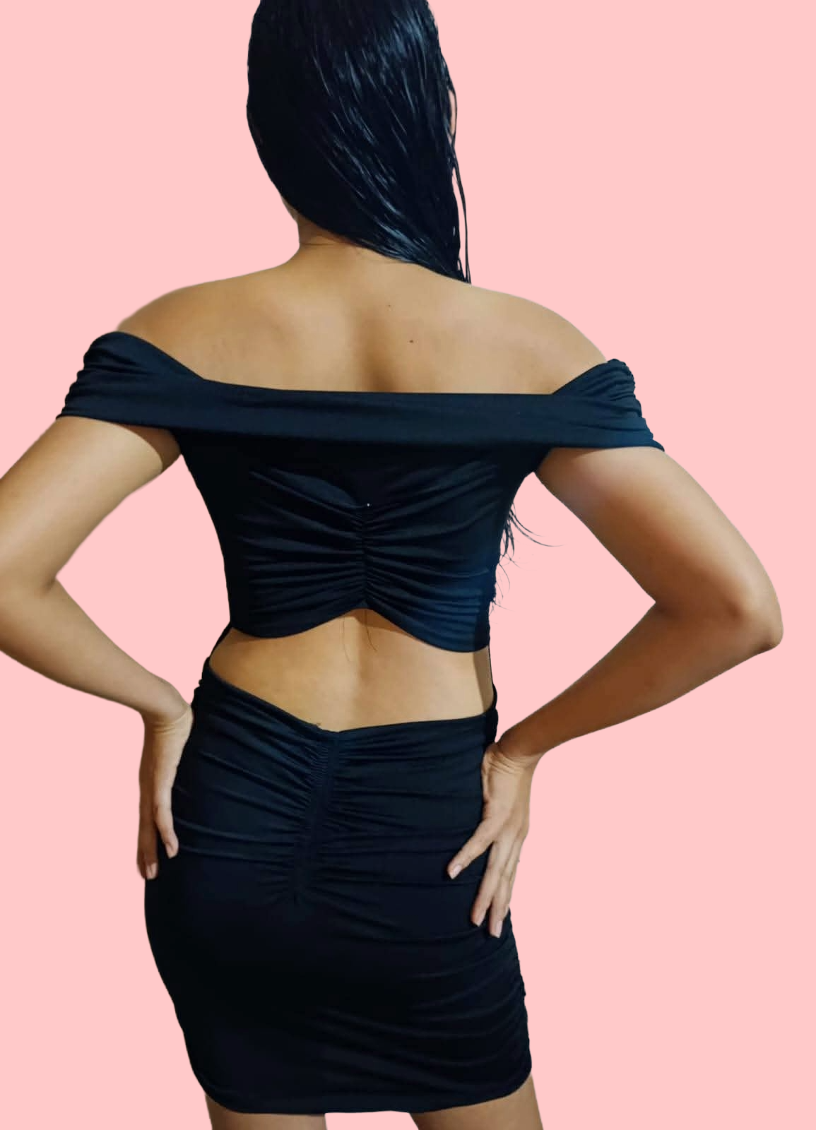 Vestido negro corto 1.png